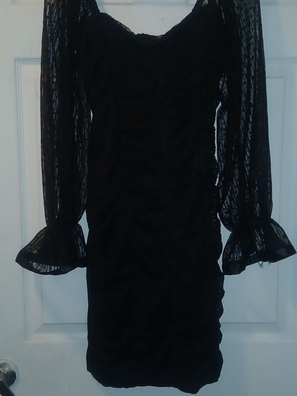 Black Lace Long-Sleeve Ruched Mini Dress